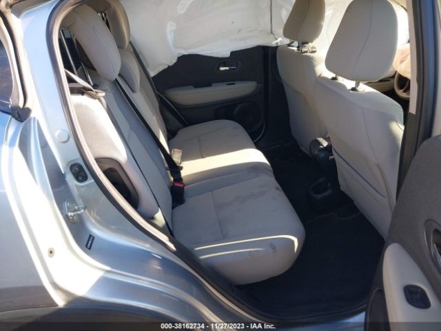 3CZRU5H38KG701417 Honda HR-V LX