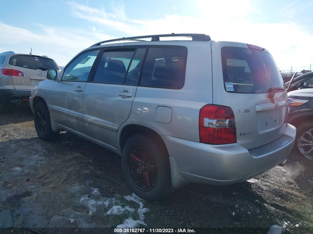 2005 TOYOTA HIGHLANDER V6 VIN: JTEEP21A650101373