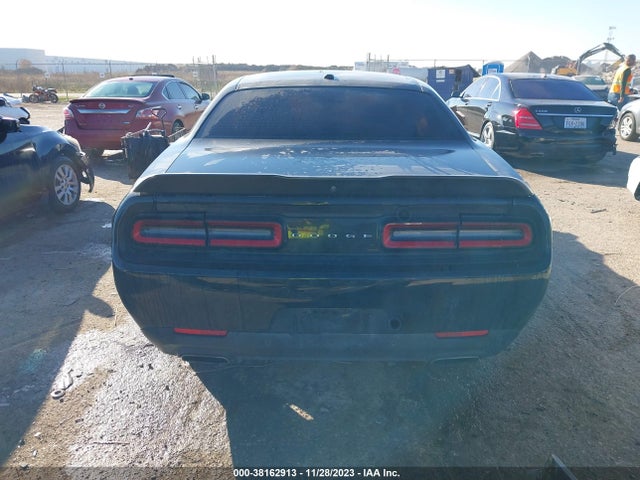 38162913 :رقم المزاد ، 2C3CDZAG0JH132498 vin ، 2018 Dodge Challenger Sxt مزاد بيع
