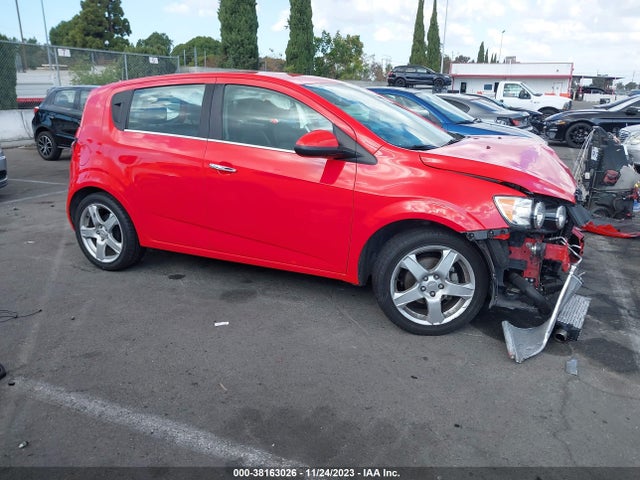 Chevrolet Sonic Ltz Auto 2015 1G1JE6SB8F4197162 Image 13