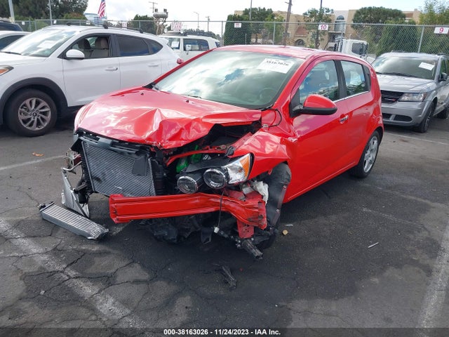 Chevrolet Sonic Ltz Auto 2015 1G1JE6SB8F4197162 Image 2
