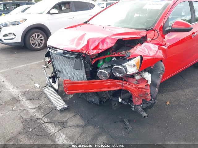 Chevrolet Sonic Ltz Auto 2015 1G1JE6SB8F4197162 Image 6