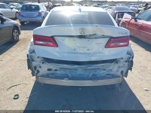 19UUB1F5XJA011153 Acura Tlx Tech Pkg