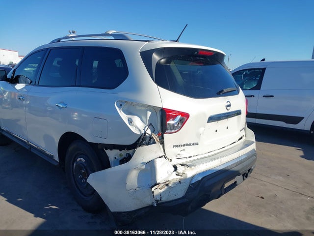 2017 NISSAN PATHFINDER PLATINUM VIN: 5N1DR2MNXHC622152