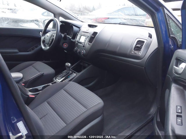 2017 KIA FORTE LX VIN: 3KPFL4A75HE052232