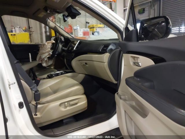 5FNYF6H00JB014217 Honda Pilot Elite