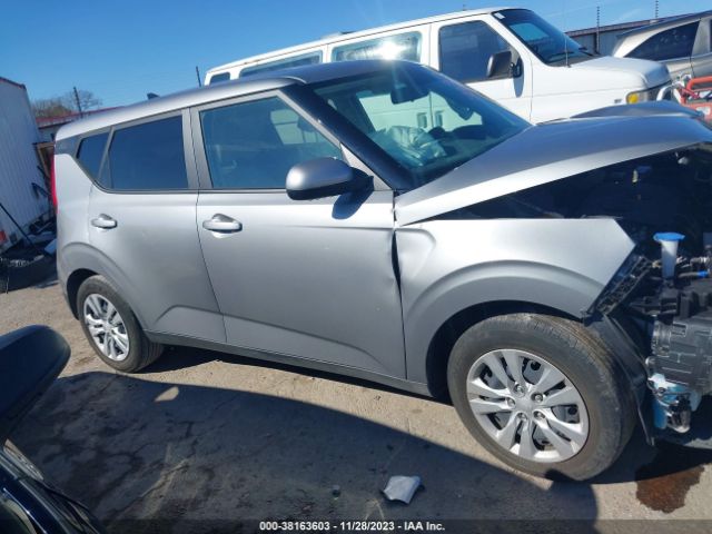 KNDJ23AU0N7821034 KIA SOUL LX