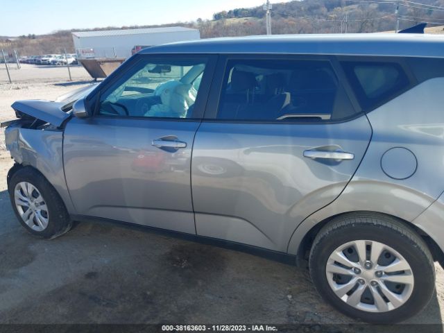 KNDJ23AU0N7821034 KIA SOUL LX