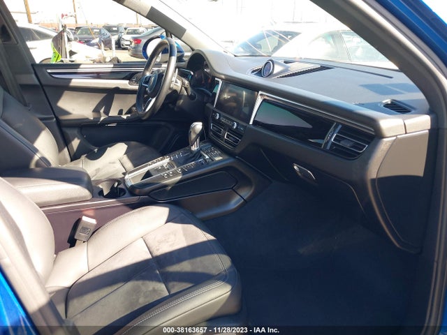 2019 PORSCHE MACAN WP1AA2A5XKLB04485 Photo 4