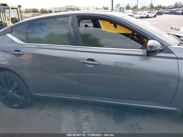 1N4BL4CV2NN415254 Nissan Altima Sr Fwd