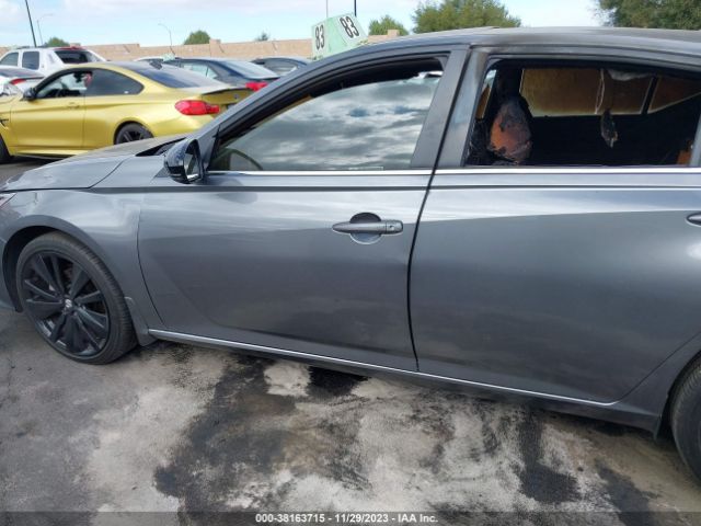 1N4BL4CV2NN415254 Nissan Altima Sr Fwd