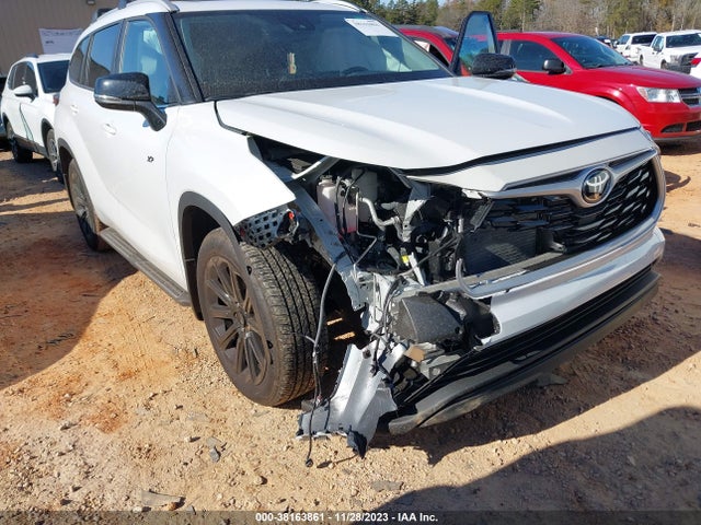 2023 TOYOTA HIGHLANDER XLE VIN: 5TDKDRAHXPS040762