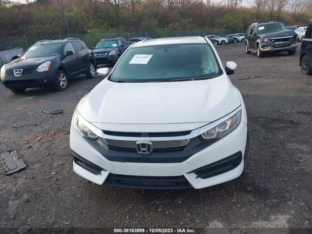 Honda CIVIC EX 2018 2HGFC2F78JH521757 Image 12