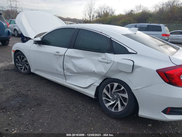 Honda CIVIC EX 2018 2HGFC2F78JH521757 Image 6