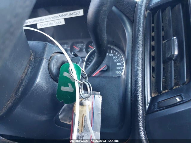 2015 CHEVROLET SILVERADO 1500 WT VIN: 1GCNCPEH3FZ329817