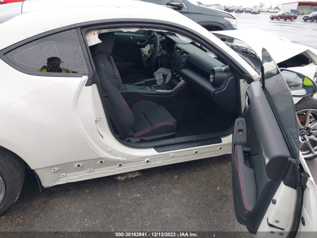 Subaru Brz Premium 2023 JF1ZDBB12P9701325 Image 5
