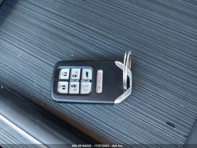 5FNRL6H95JB111988 Honda Odyssey Elite