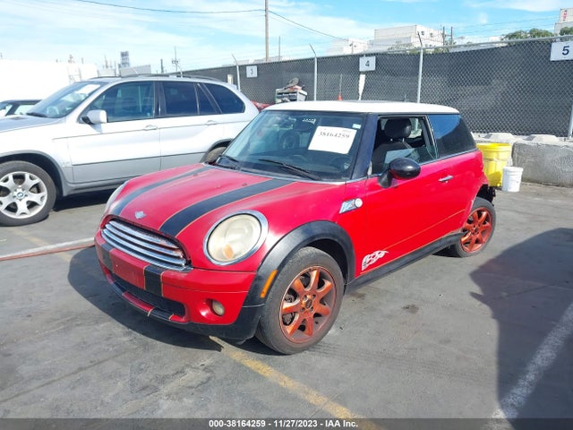 2007 MINI COOPER WMWMF33597TT57921 Photo 1