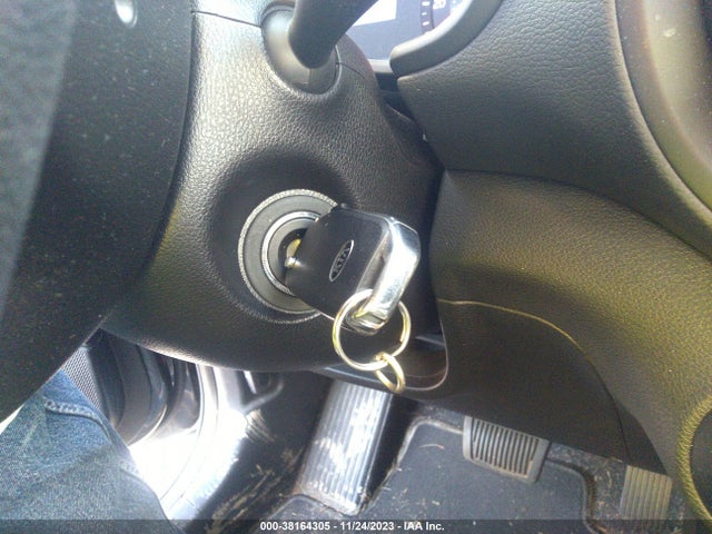 2021 KIA SOUL LX VIN: KNDJ23AU8M7741768
