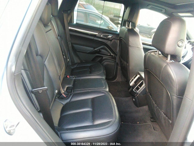 2015 PORSCHE CAYENNE WP1AB2A21FLA59428 Photo 7