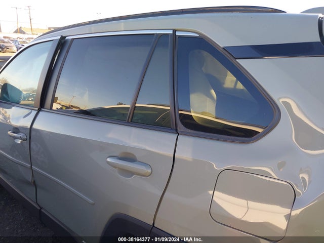 2022 TOYOTA RAV4 XLE PREMIUM HYBRID VIN: 4T3B6RFV1NU087988