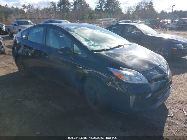 Toyota Prius Two 2014 JTDKN3DU5E1777056 Image 1