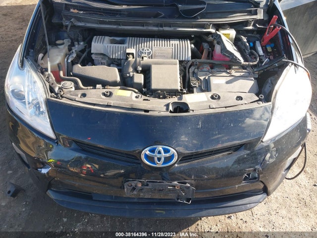 Toyota Prius Two 2014 JTDKN3DU5E1777056 Image 10