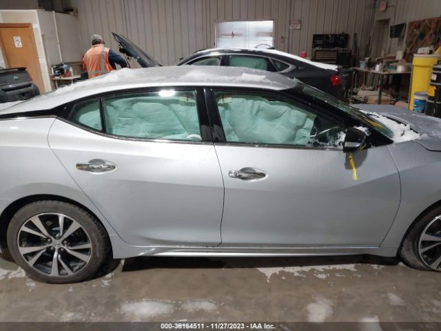 1N4AA6AP1JC375109 Nissan Maxima 3.5 Sv