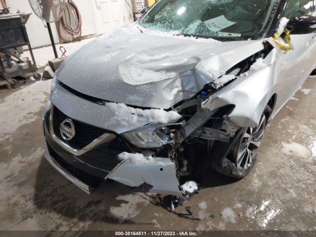 1N4AA6AP1JC375109 Nissan Maxima 3.5 Sv