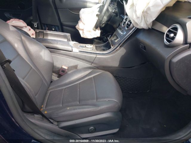 55SWF8DB0KU312602 Mercedes-Benz C 300