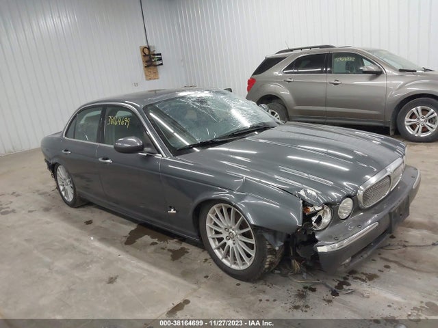 2006 JAGUAR XJ SAJWA71B16SH00966 Photo 0