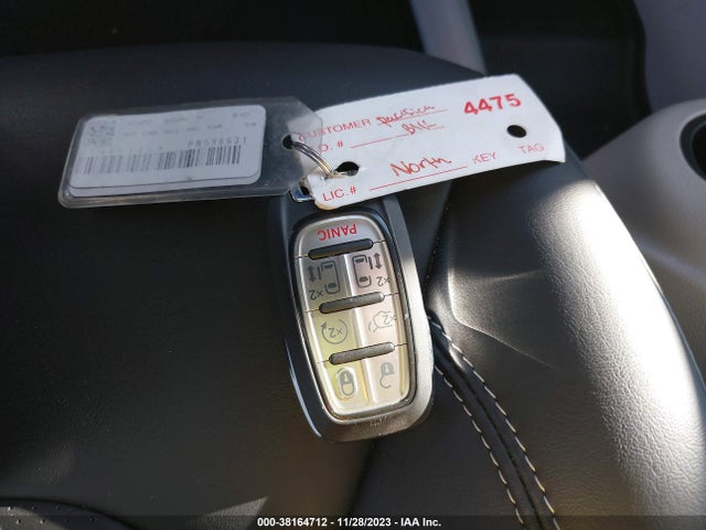 2023 CHRYSLER PACIFICA TOURING L VIN: 2C4RC1BG0PR596631