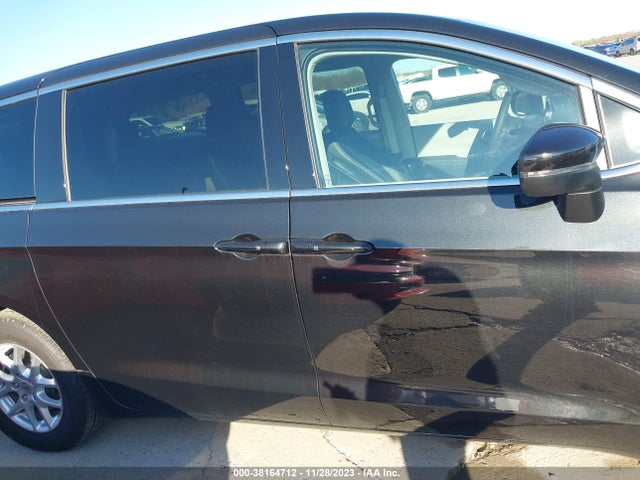 2023 CHRYSLER PACIFICA TOURING L VIN: 2C4RC1BG0PR596631