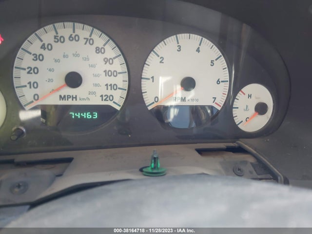 2005 DODGE GRAND CARAVAN SXT VIN: 2D8GP44L05R294648