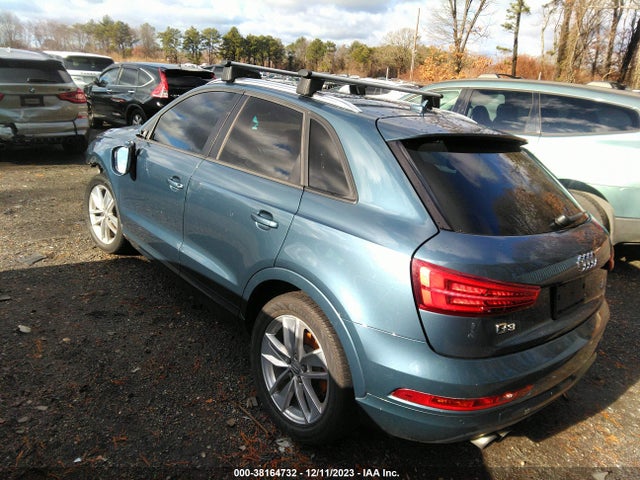WA1ECCFS1JR026380 Audi Q3 2.0t Premium