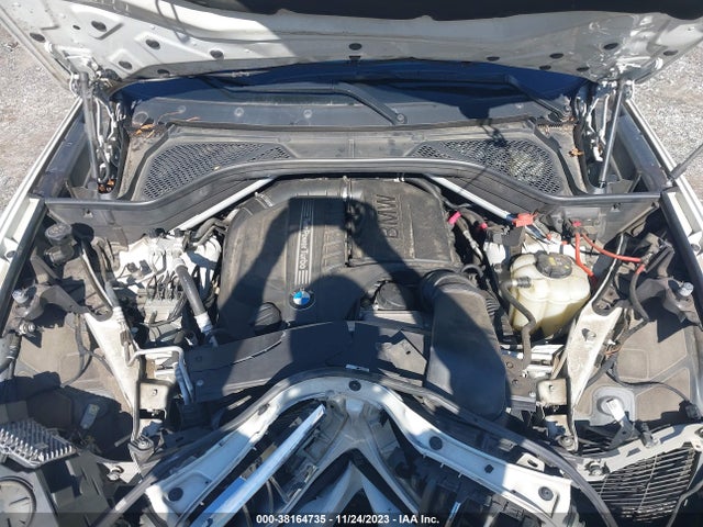 5UXKR0C5XG0P34143 BMW X5 Xdrive35i