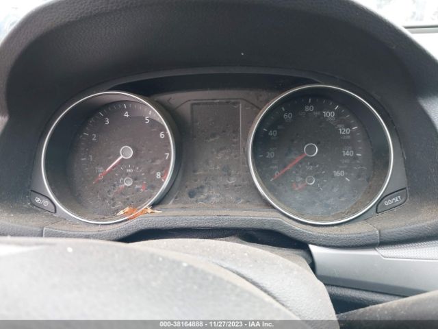 1VWAT7A30GC049749 Volkswagen Passat 1.8t S