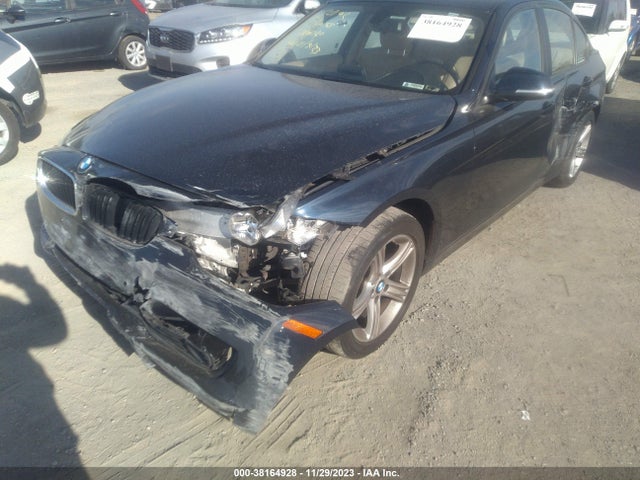 BMW 320i 2015 WBA3B1G52FNT02414 Image 6