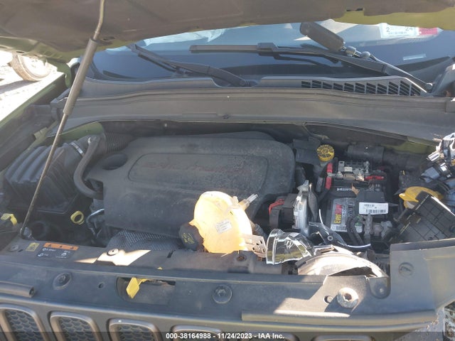 ZACCJBBT3GPC65965 Jeep Renegade 75th Anniversary