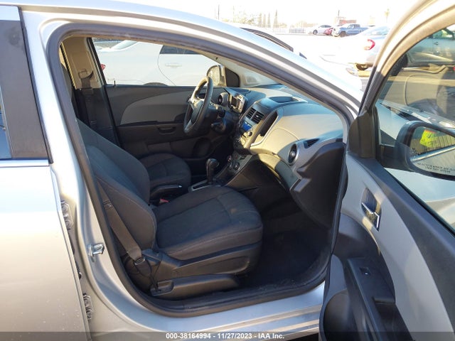 Chevrolet Sonic Lt Auto 2014 1G1JC5SG1E4222171 Image 5