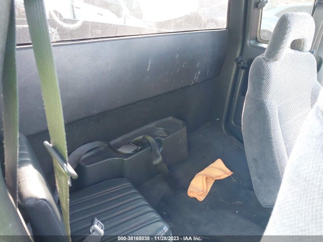 1996 CHEVROLET S TRUCK S10 VIN: 1GCCS1940T8201745