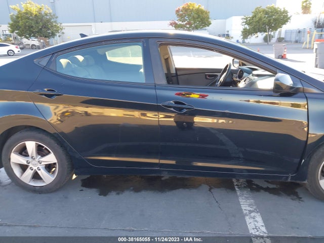 2011 HYUNDAI ELANTRA GLS (ULSAN PLANT) VIN: KMHDH4AE5BU086702