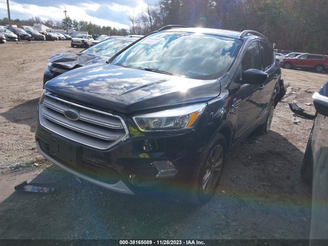 Ford ESCAPE SE 2018 1FMCU9GD3JUA76803 Image 2