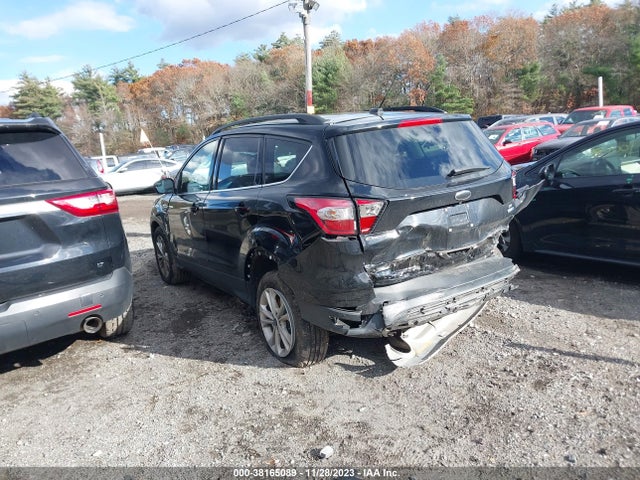 Ford ESCAPE SE 2018 1FMCU9GD3JUA76803 Image 3