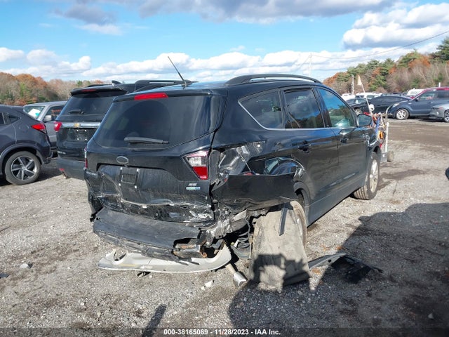 Ford ESCAPE SE 2018 1FMCU9GD3JUA76803 Image 4