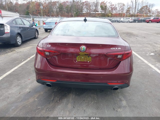 ZARFAECN3J7589846 Alfa Romeo Giulia Ti Rwd