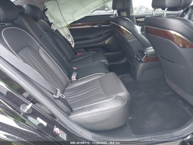 Genesis G90 3.3t Premium 2018 KMHG34JA9JU043472 Image 8