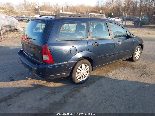 2004 FORD FOCUS SE VIN: 1FAFP36Z44W152028