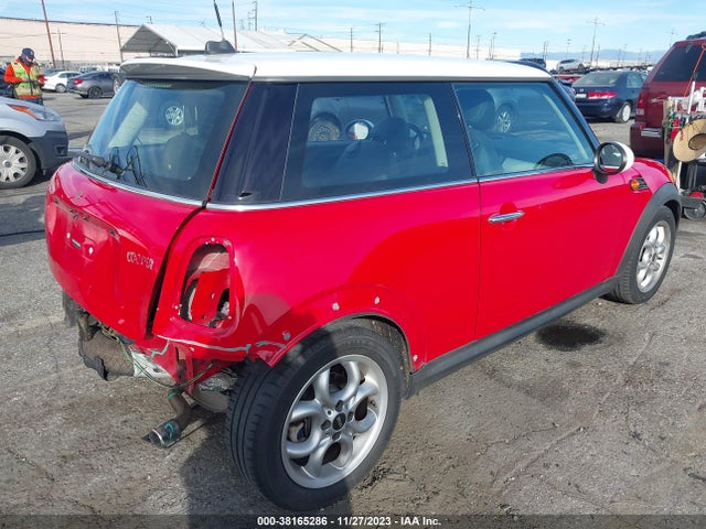 2011 MINI COOPER WMWSU3C5XBT251614 Photo 3