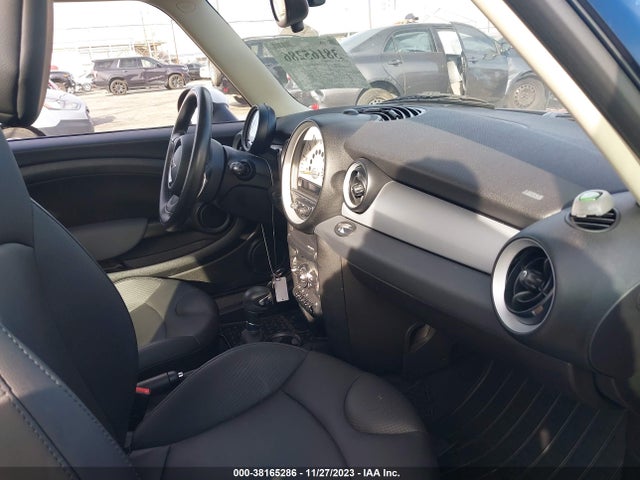 2011 MINI COOPER WMWSU3C5XBT251614 Photo 4